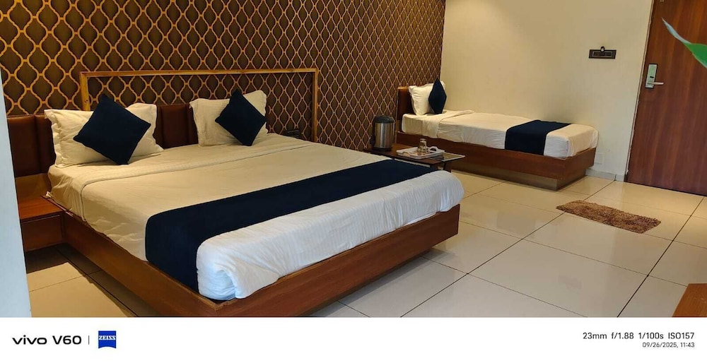 Vijaya Palace Resort
