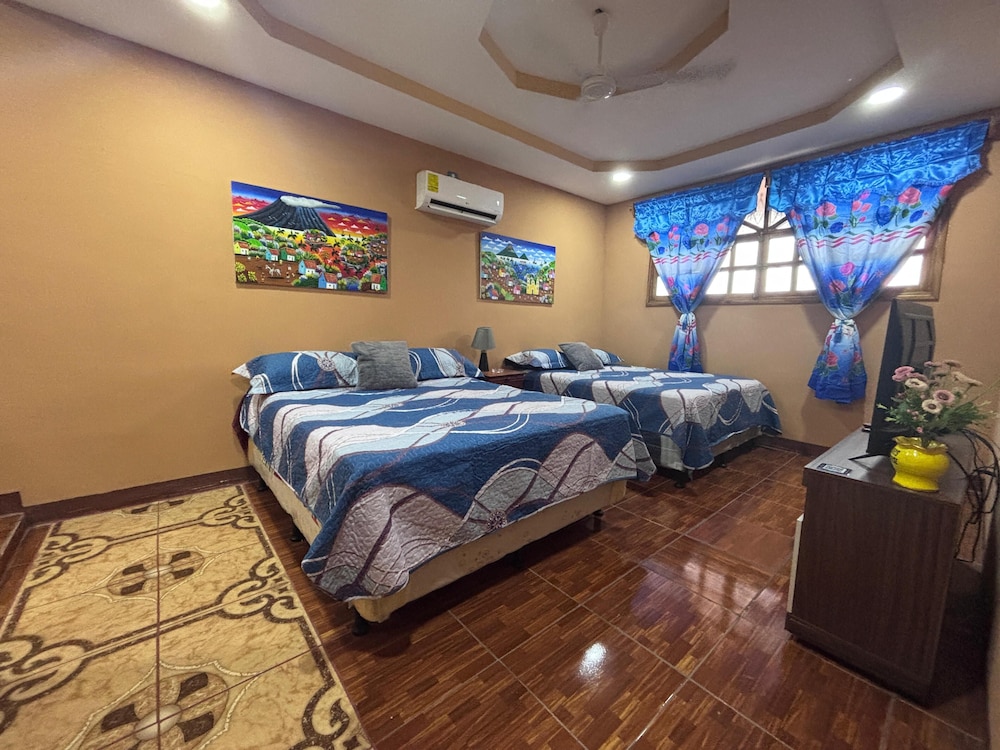 GRANADOS GUEST HOUSE