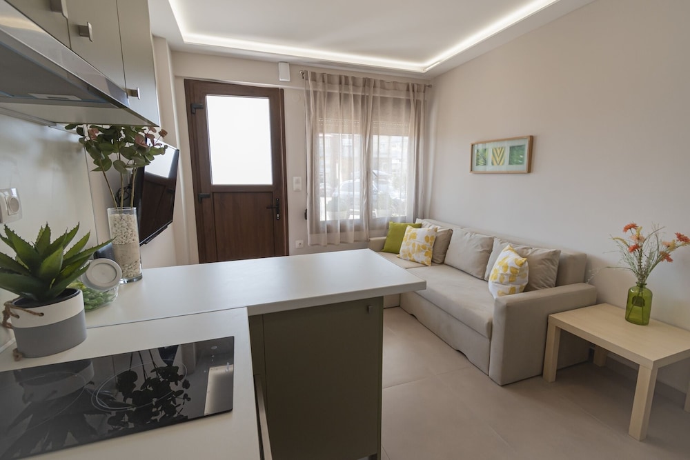 Amico Suites 1 by Rentals Pro - Nea Moudania