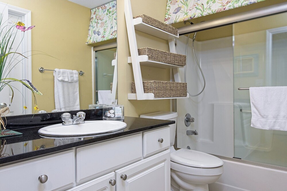 San Carlos #605 by Southern Vacation Rentals