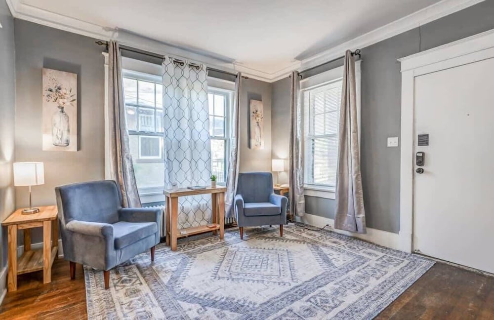 Rozelle Roost Upstairs