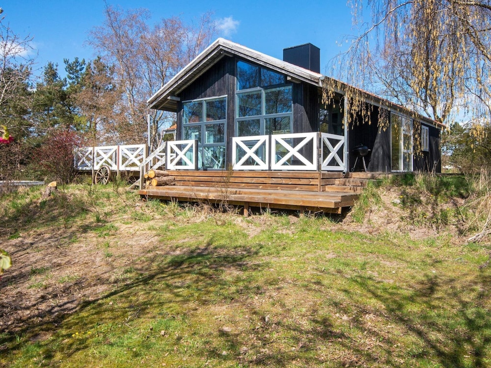 6 Person Holiday Home in Knebel-by Traum