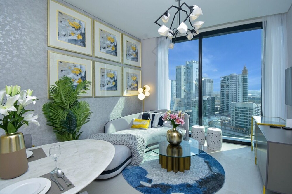 Private Beach in a Bnbme Designer Apartment