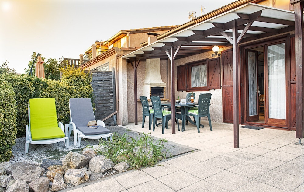 Portiragnes Group Stay With 2 Pools