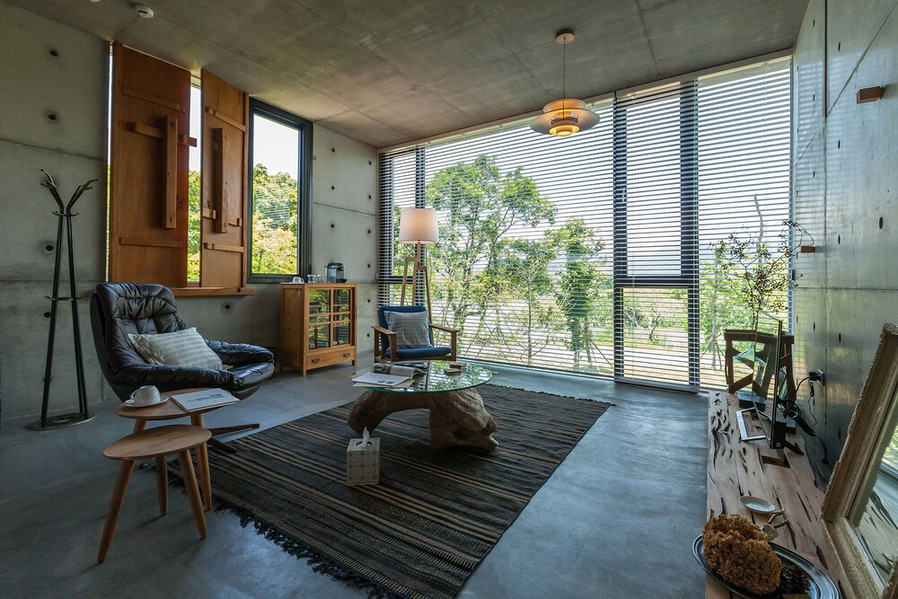 Juststay