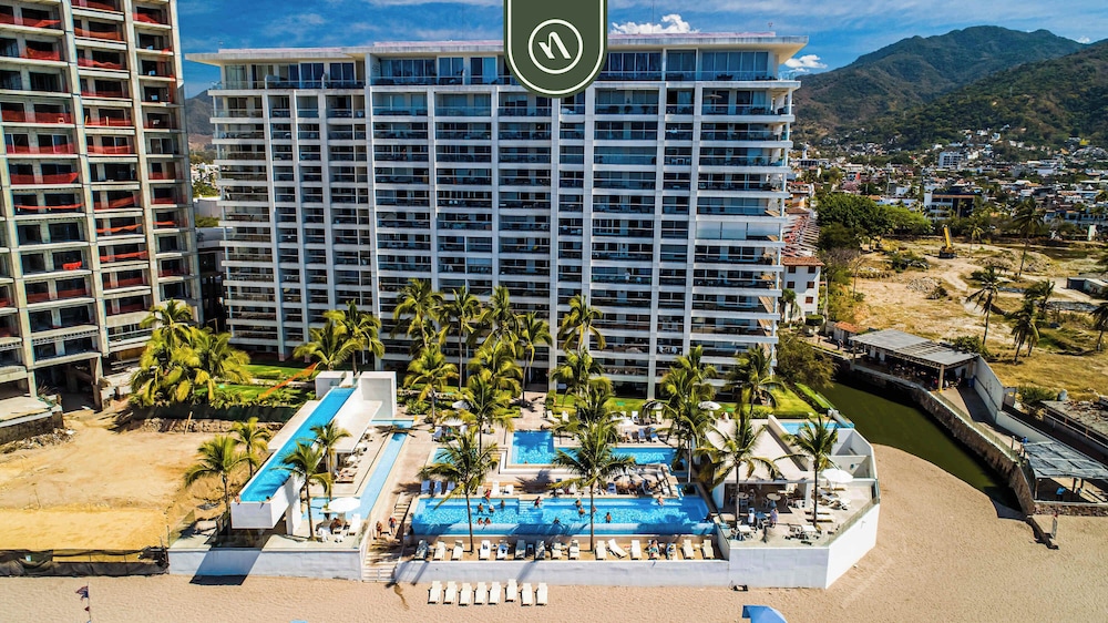 Amazing Apt With Ocean View - King Bed