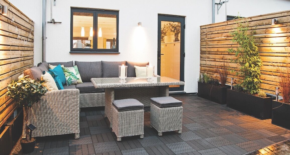 3 Grove Mews