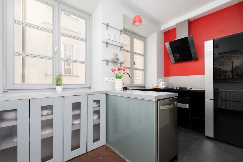 Old Town Apartment Piwna by Renters view 4
