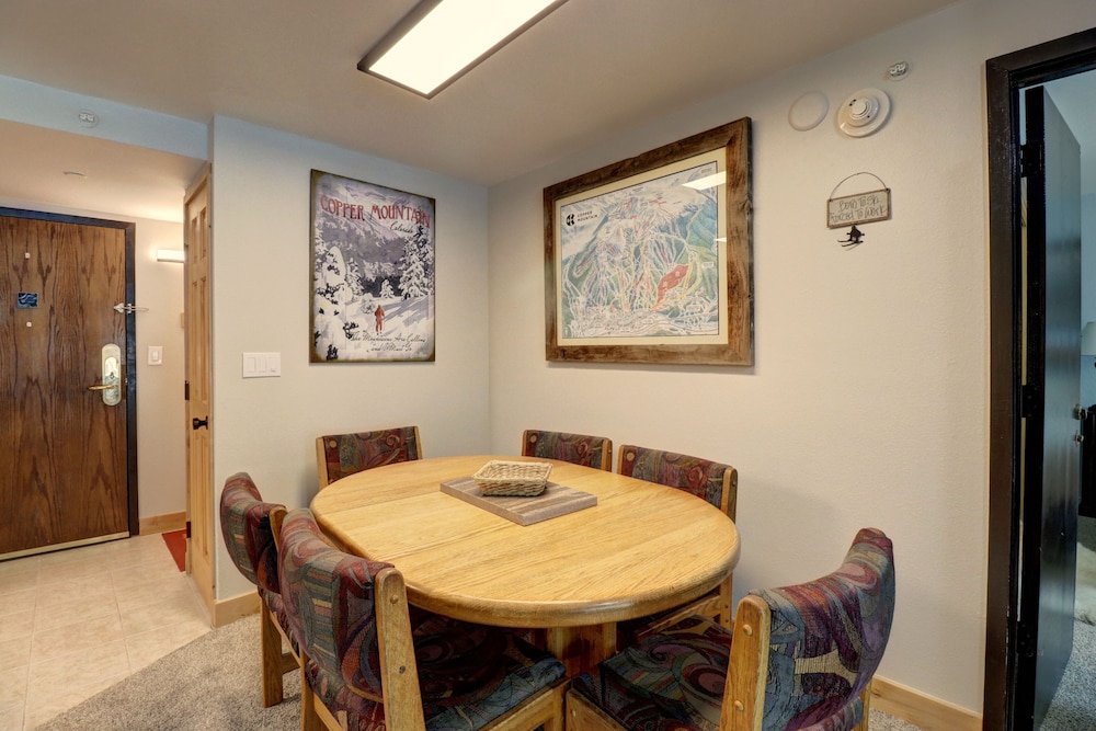 Mp615 Mountain Plaza Center Village Condo 2br 3ba Hot Tub 2 Bedroom Condo view 3