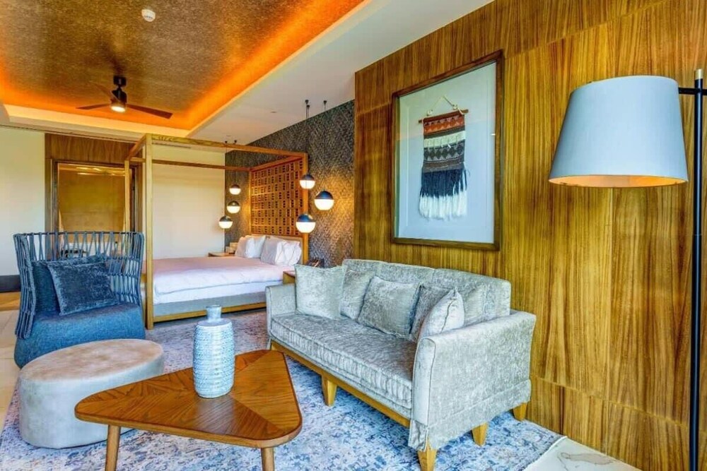 4BD Nuevo Vallarta Luxury Resort OceanV