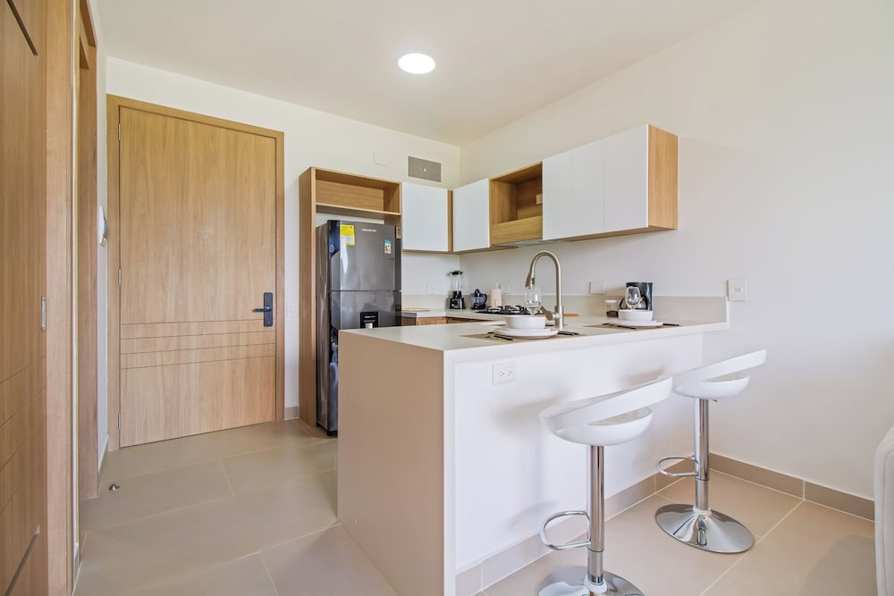 Baia Kristal Cartagena By HostPro