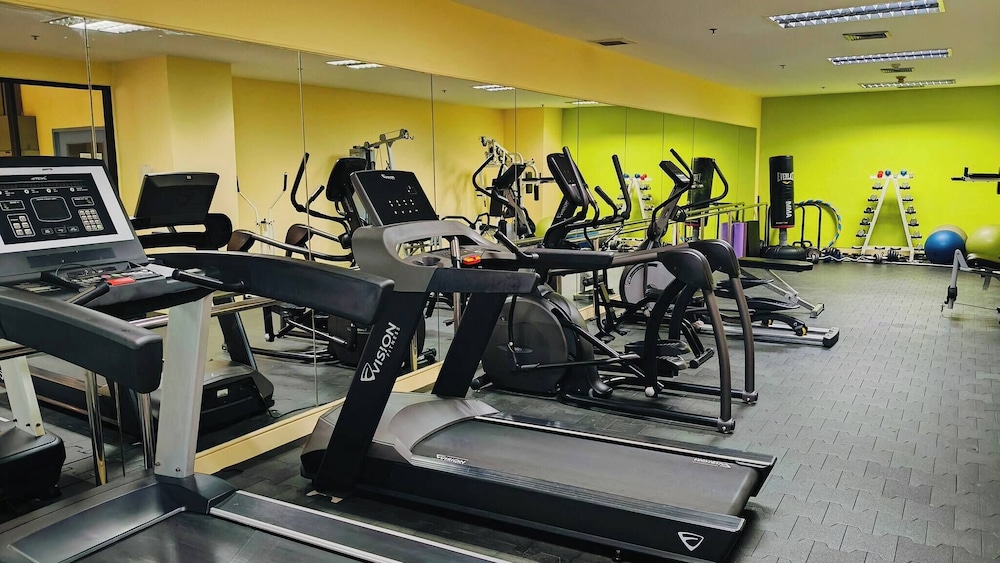 168 Rajdamri Apartment Near Central World