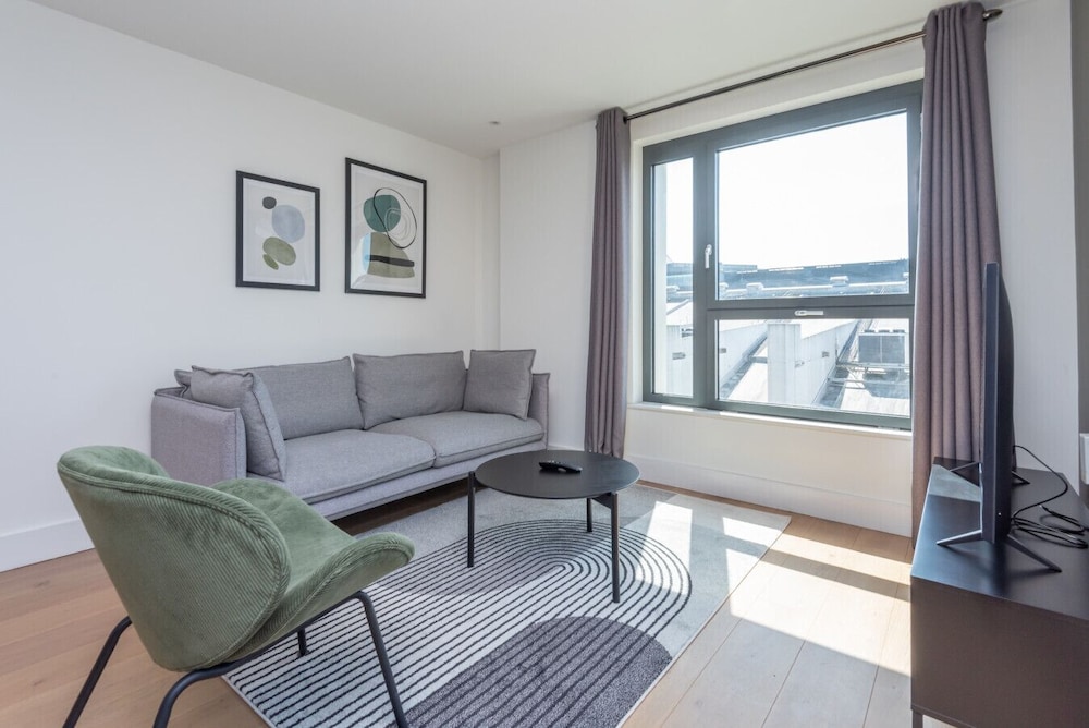 Dakota Apartment Wembley Stadium