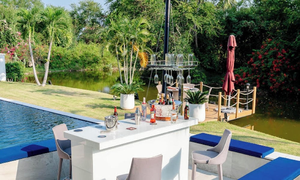 An Exceptional Luxury Villa Offering Amazing Lake View and Refined Living