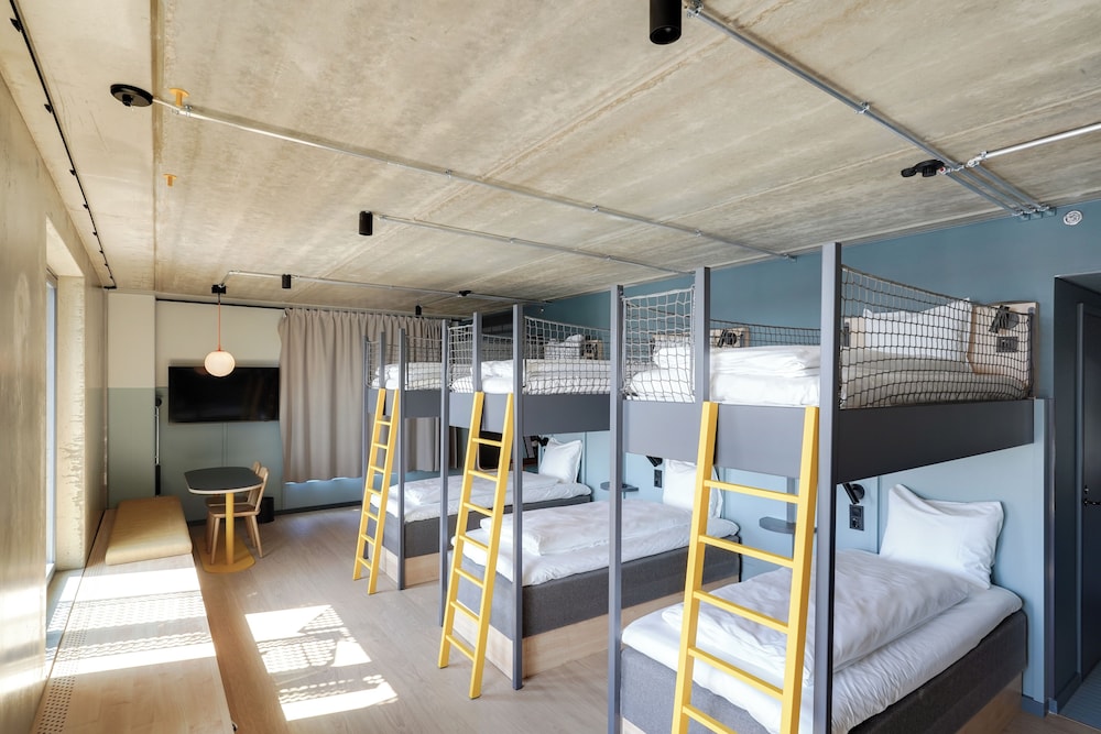 Vantaa Vacations - Comfort Hotel Helsinki Airport - Property Image 7