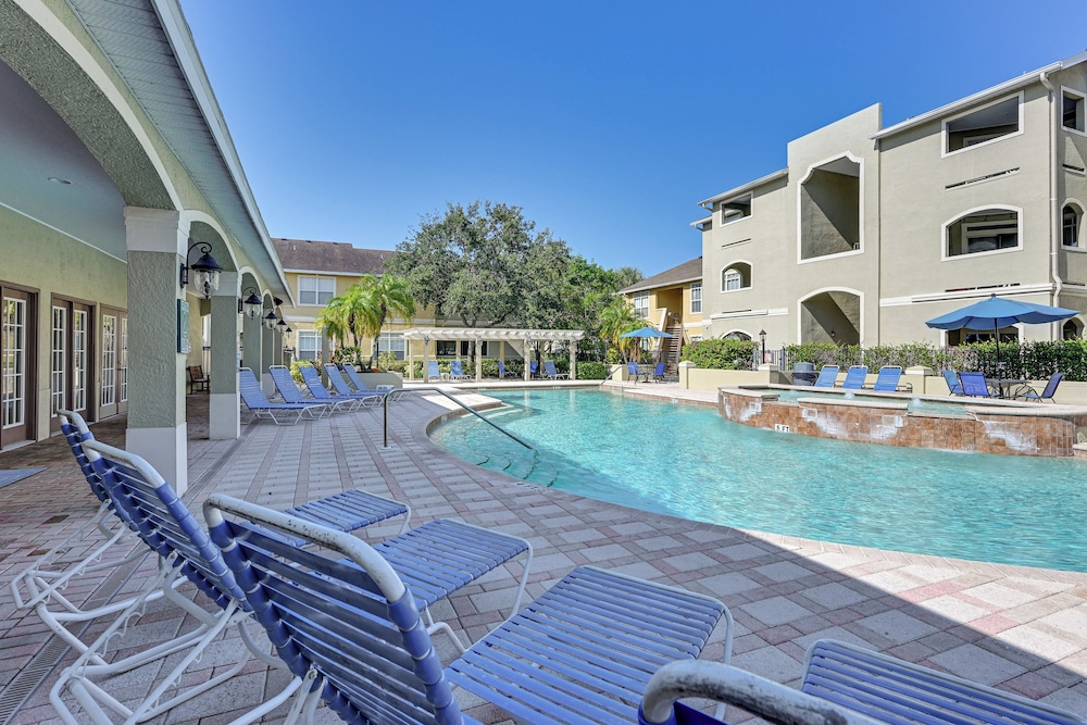 Saltwater Pool + 4 Mi to Beach: Clearwater Condo!
