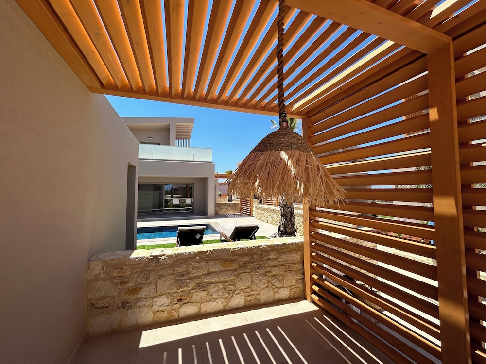 Lumina Sense Villas