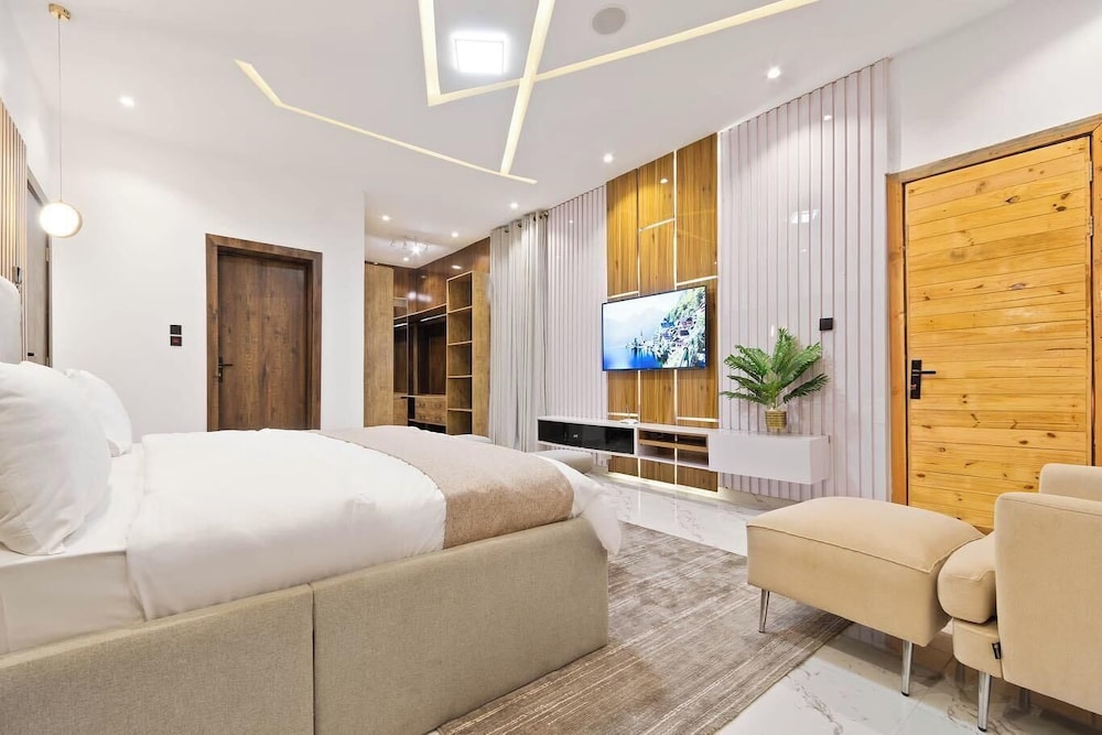 Favour Shortlet Apartment