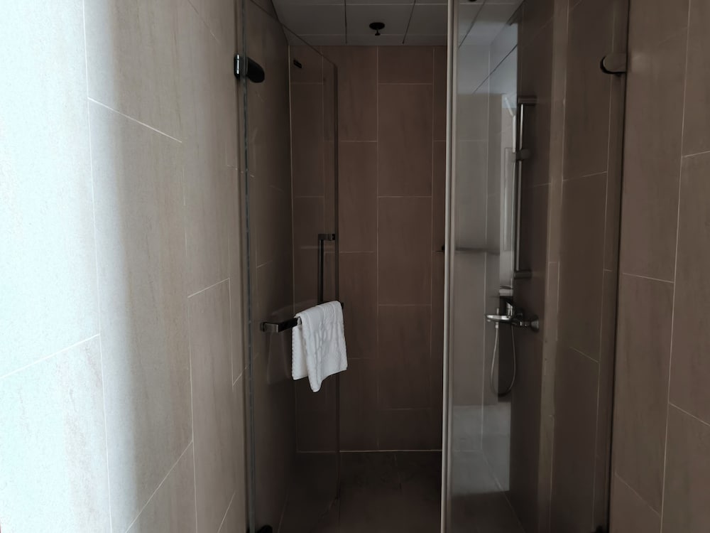 H1 hotel