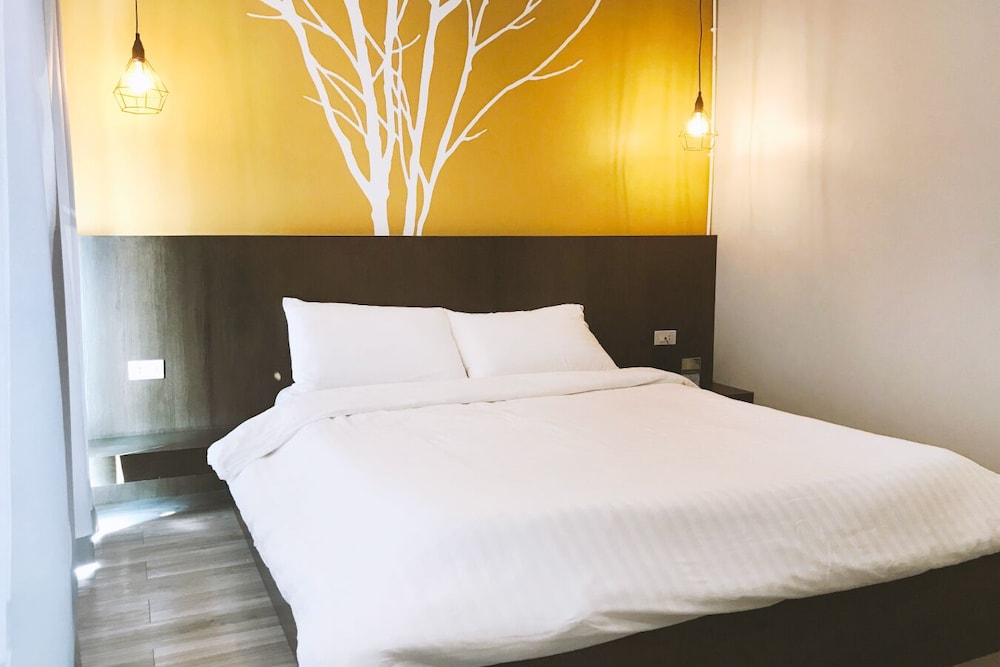L Residence Ngamwongwan