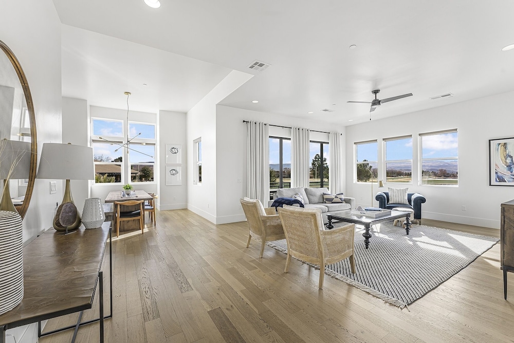 Tee For Two 6 Bedroom Condo