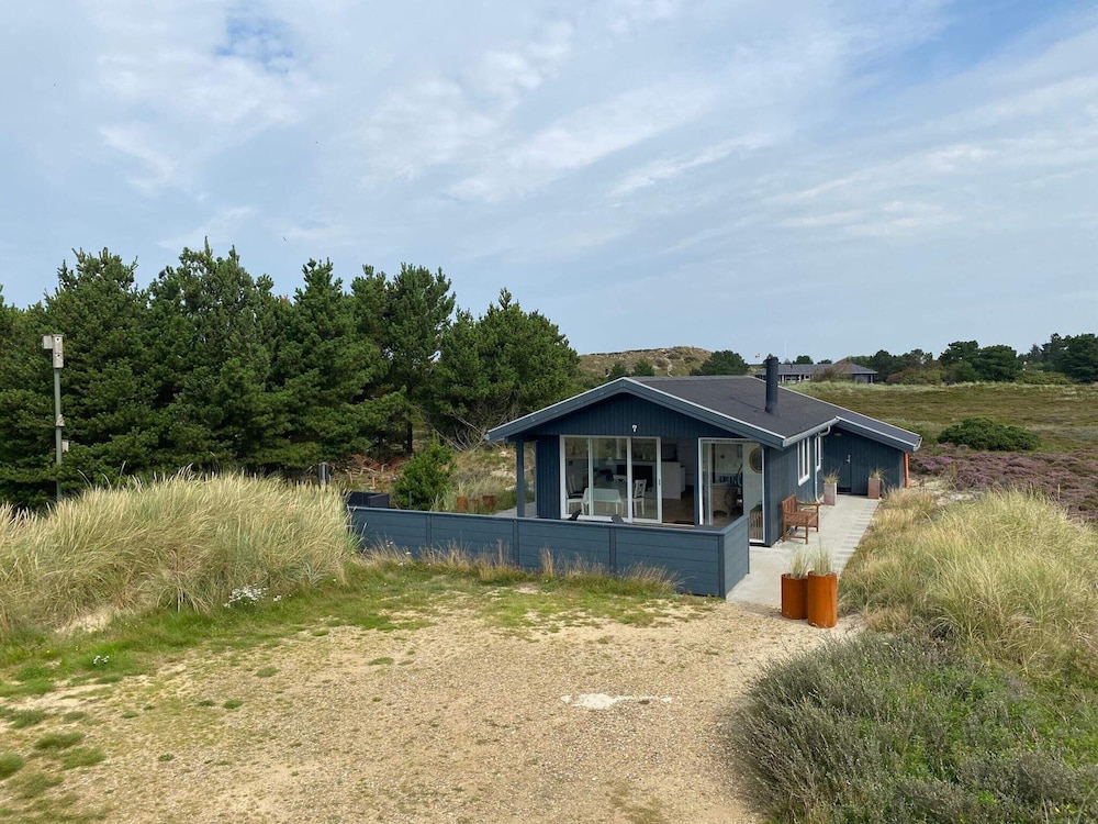5 Person Holiday Home in Henne