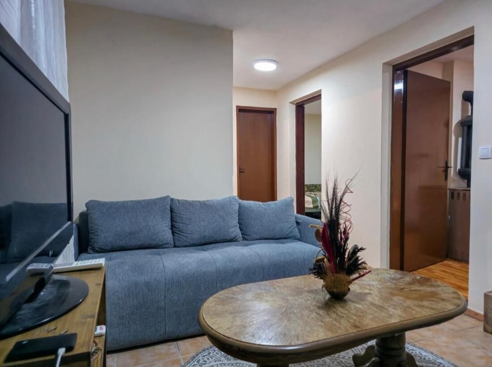 Vila Nera Banstol Cottage