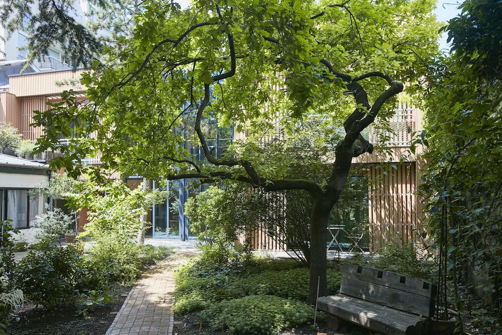 Eden Lodge Paris