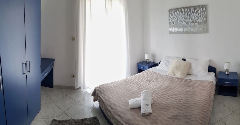 Romantic Apartment Neda view 2