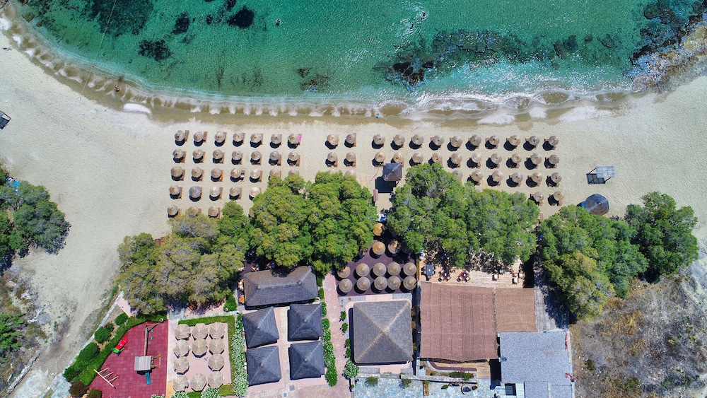 Porto Koundouros Beach and Villas