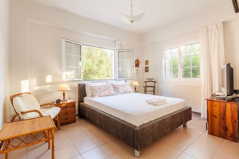 Casa Nebari Seaside Home-fully Equipped Ideal Spot