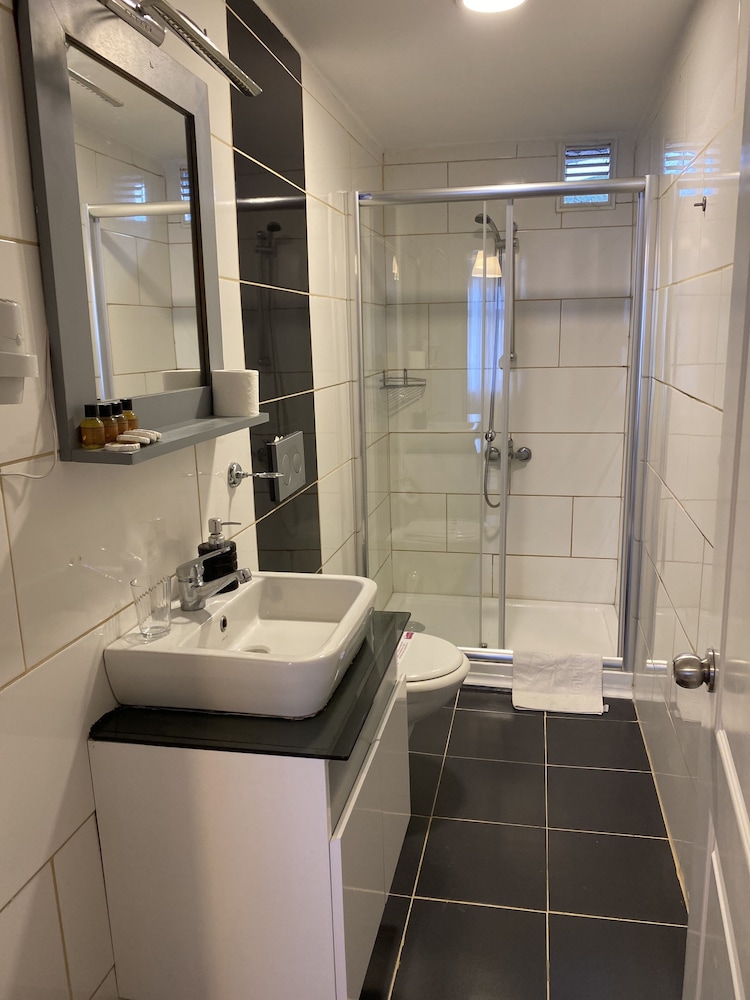 Spinel Hotel - Image 72