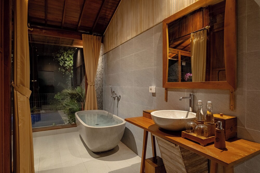 Aranya Ubud Villa