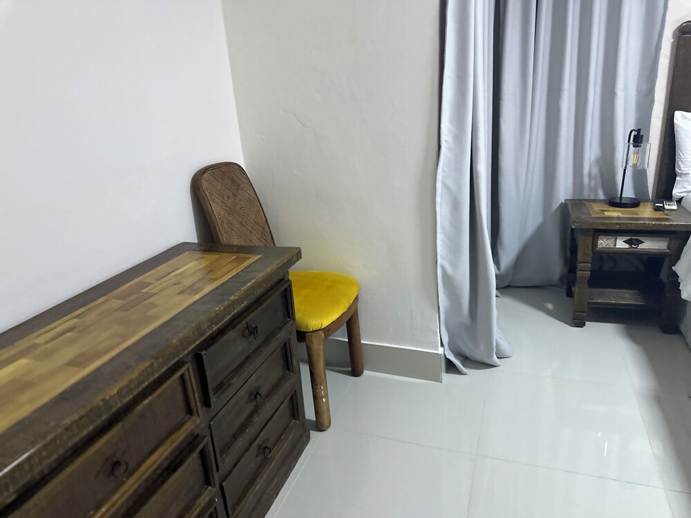 Onyx luxury rd