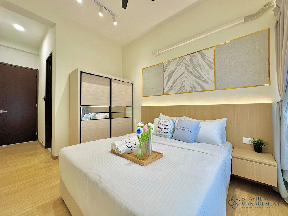 Country Garden Danga Bay Sea View Homestay by Stayrene