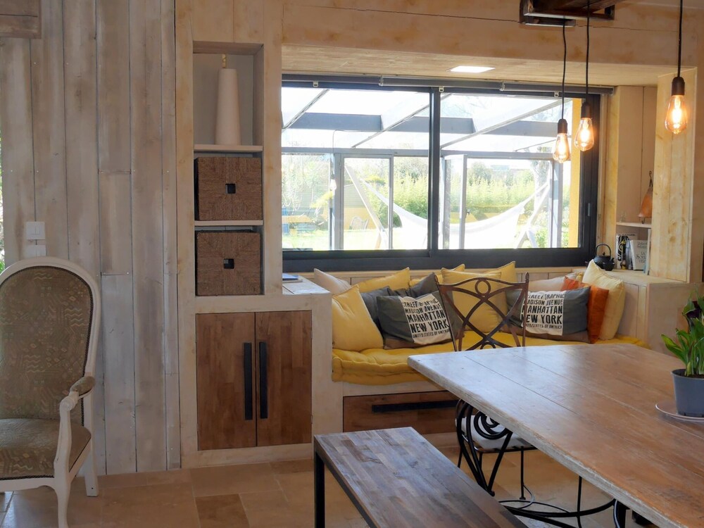 Holiday Home With Jacuzzi, Guisseny