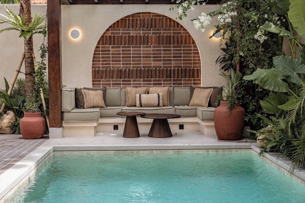 Bedouin House Pererenan