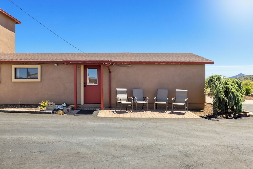 Zebra Retreat Compound