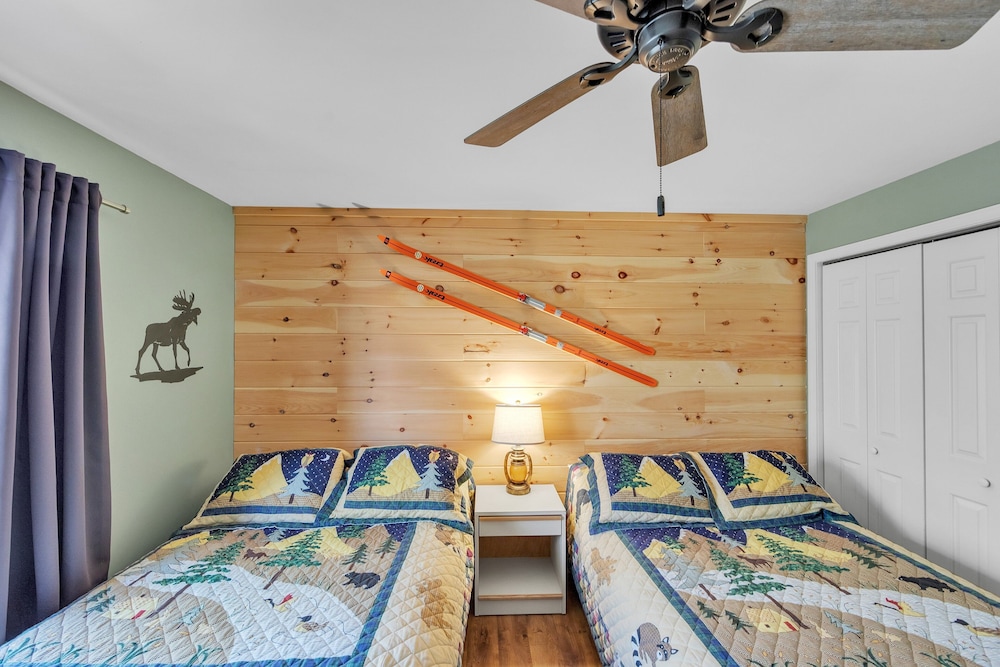 Lies 18n - Cozy & Scenic Mountain Retreat 3 Bedroom Townhouse by The Summit at Gore Mountain