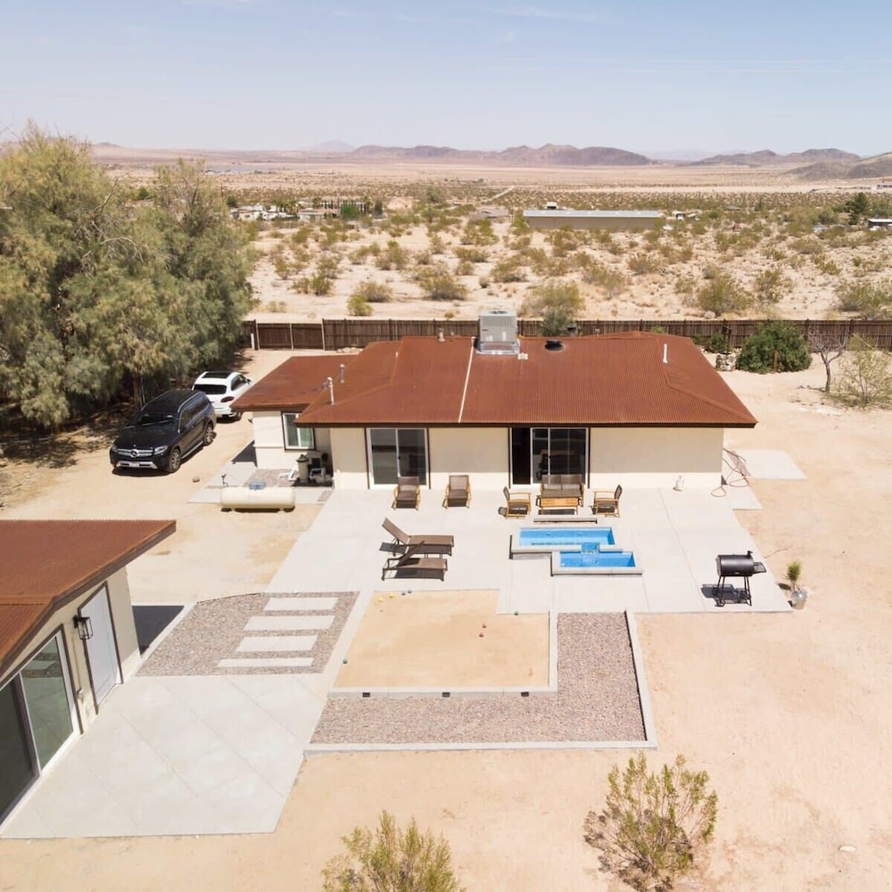 @ Marbella Lane - Moon Designer Home Close to Jtnp