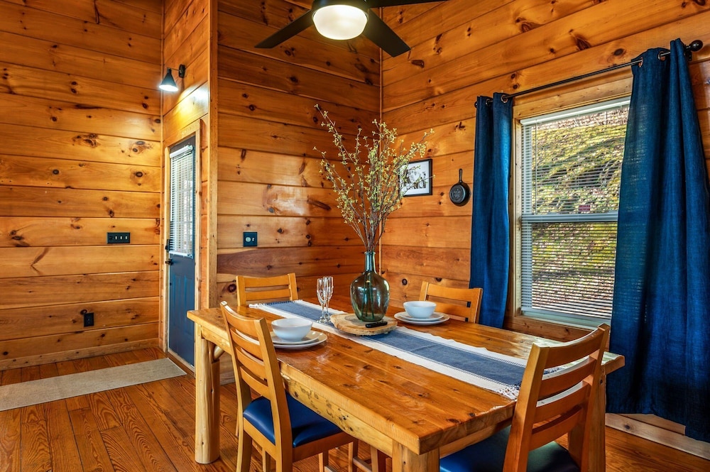 Blue Sage Hideaway 1 Bedroom Home