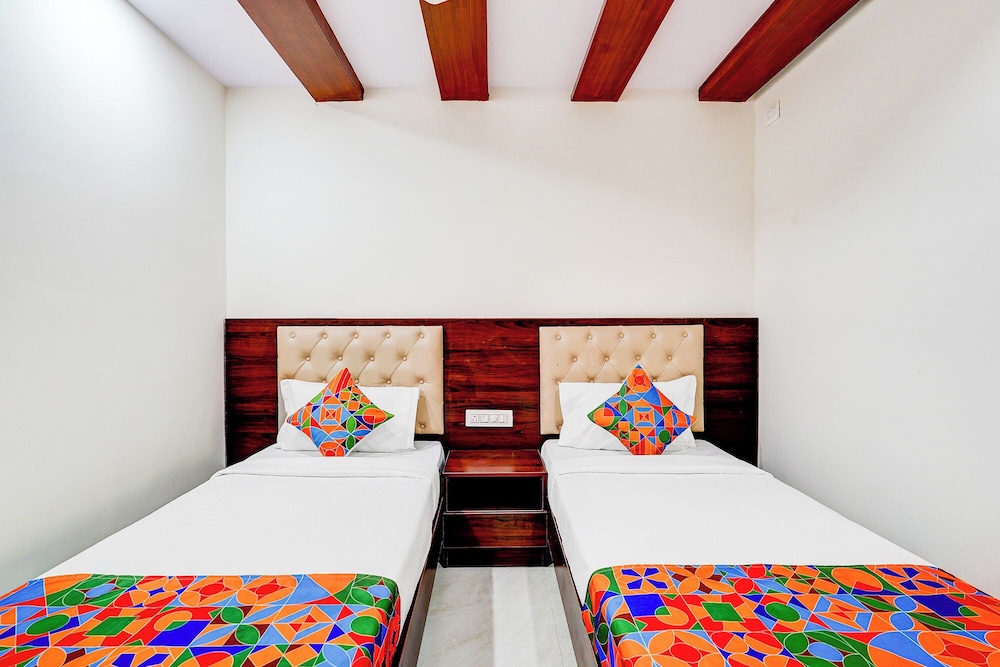 Fabhotel Ar Daffodil Inn