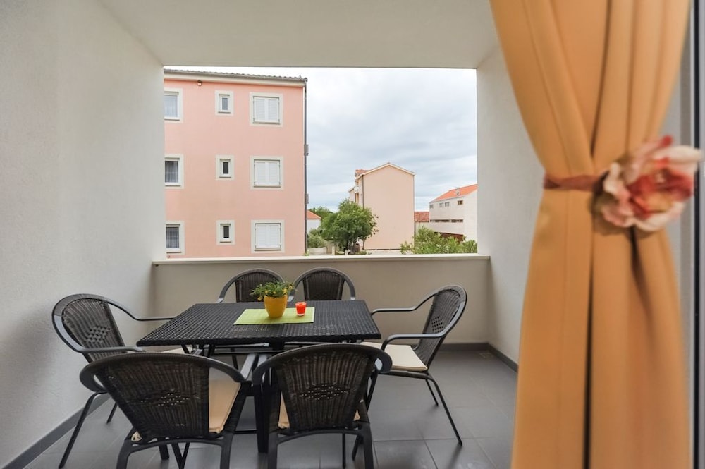 Apartments Kruno