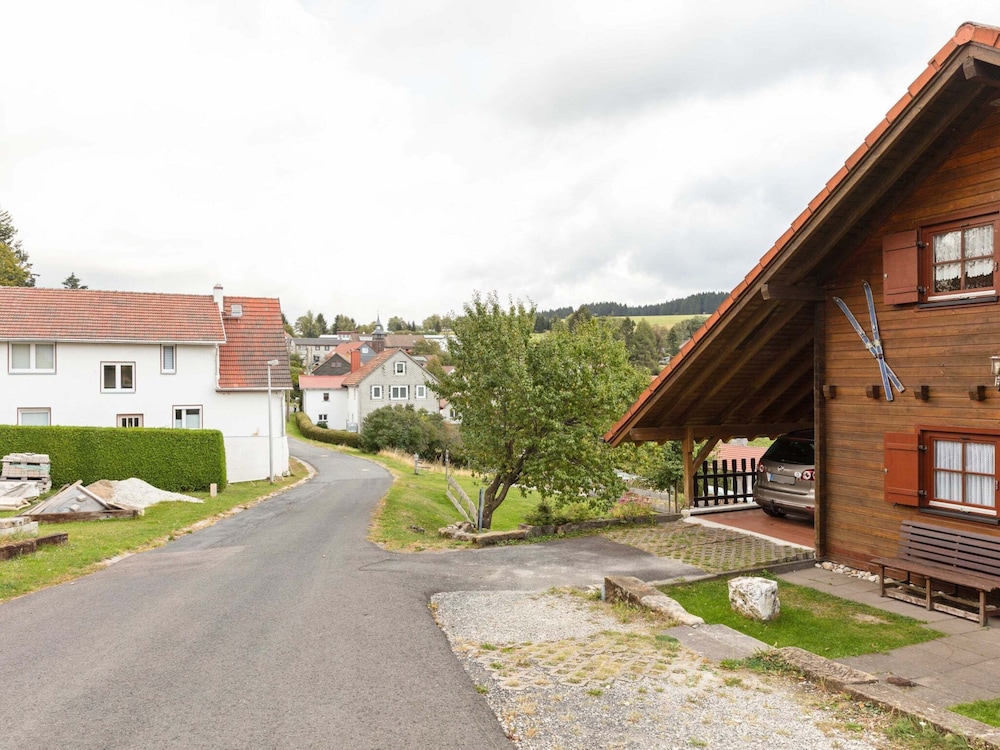 Holzferienhaus in Hinterrod mit Sauna