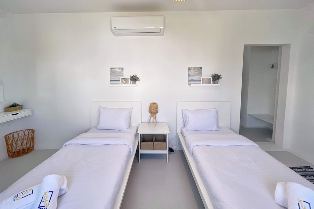 Xuru Stays I Charming & Beautifully Styled 3bdr @ Swan Lake Gouna