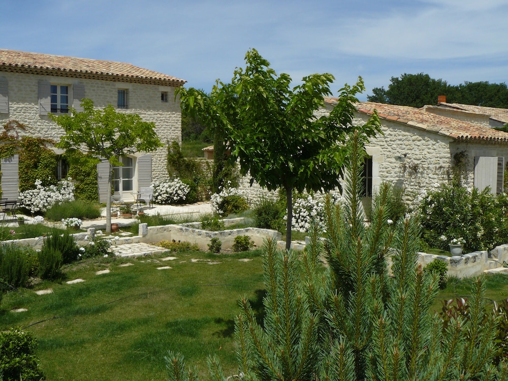 Le Mas des Etoiles - Luberon B&B
