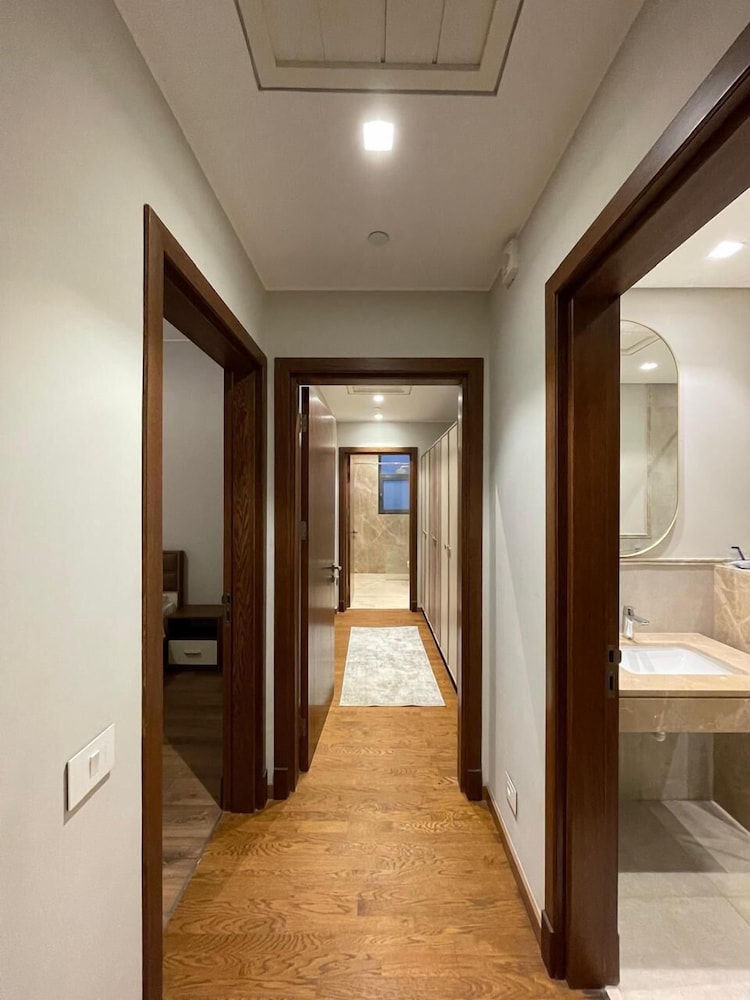 2BR Fully Serviced Apt. in AeonTowers