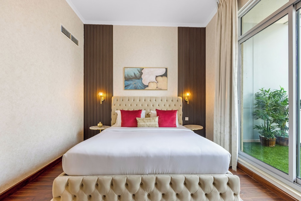Durrani Homes - Alluring 5BR Penthouse with Burj Khalifa and Fountain View