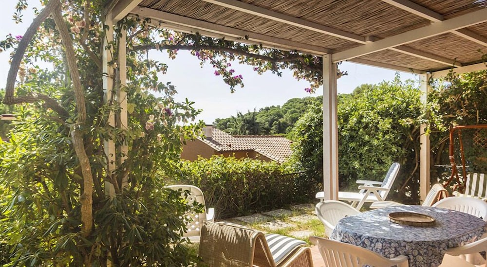 Capo d Arco en Rio — balance & terrace