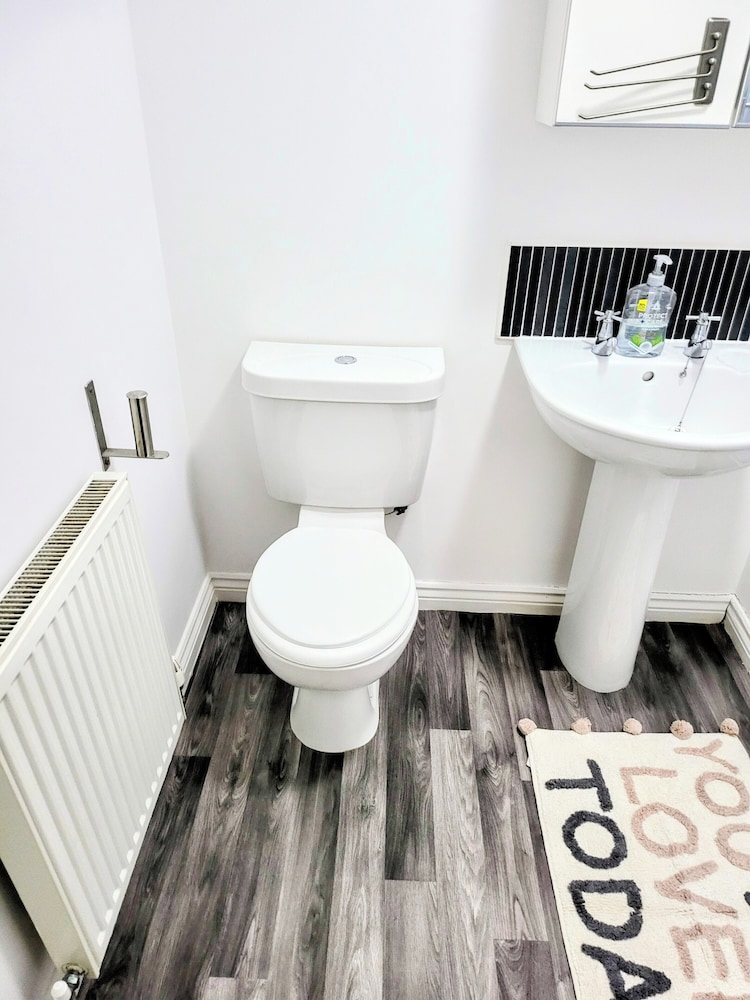 Comfortable Stay - Myrtle Cres
